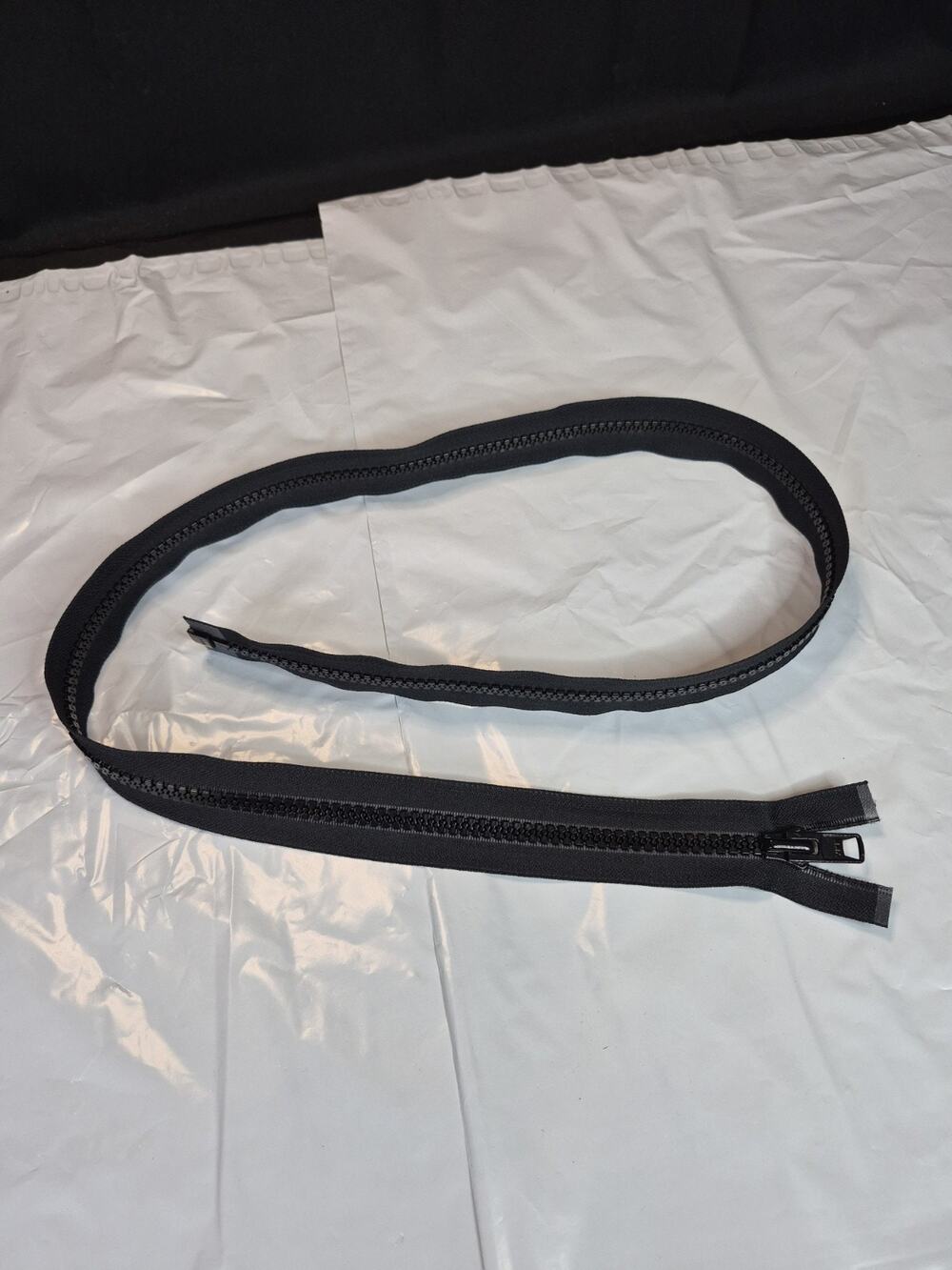 YKK #10 Reversible Zippers Double Metal Pull Plastic Teeth Black 48" Brand New